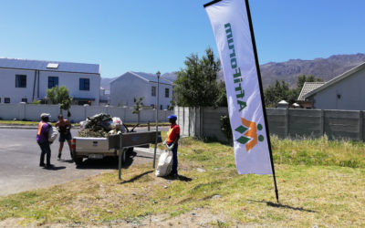 #YourTown campaign: AfriForum’s Helderbergkom branch helps to clean up Gordon’s Bay