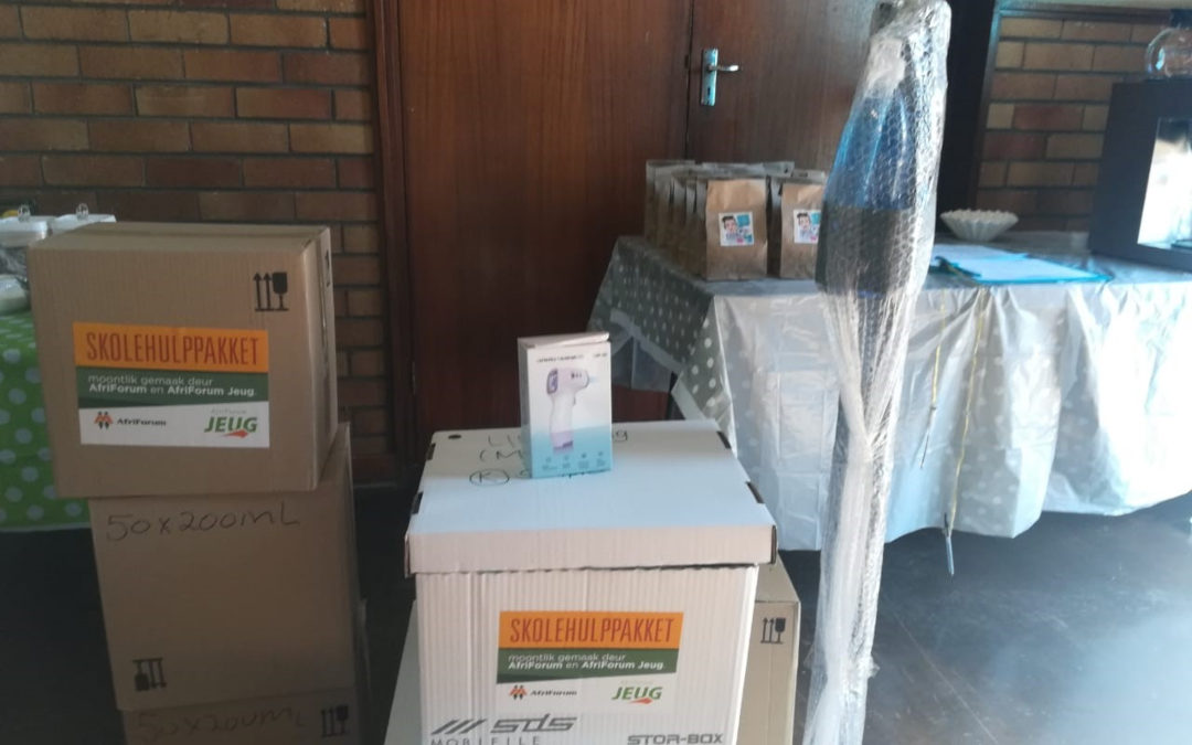 AfriForum se Groter Pretoria-takke voorsien hulppakkette aan 58 skole
