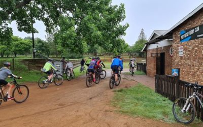 AfriForum Jeug-tak in Piet Retief bied bergfietsdag aan   